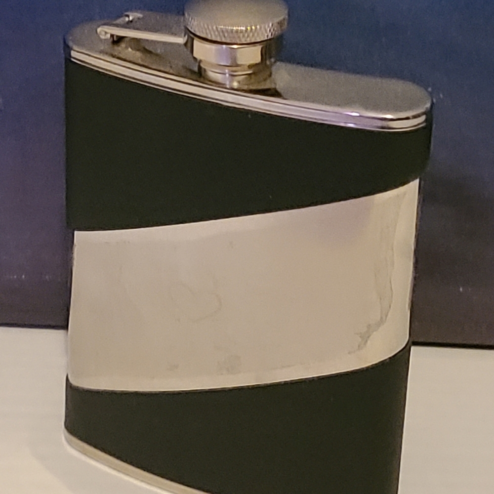 MINI FLASK - Picture 3 of 3